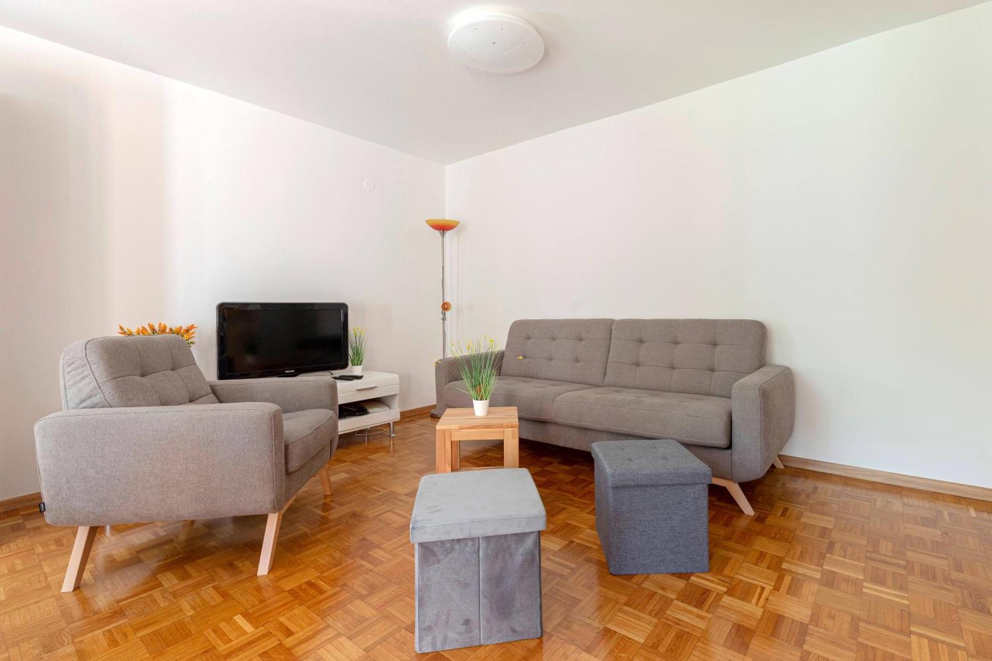 Apartma Angela Любляна Екстериор снимка