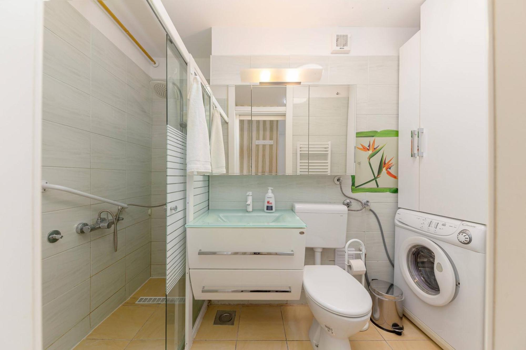 Apartma Angela Любляна Екстериор снимка